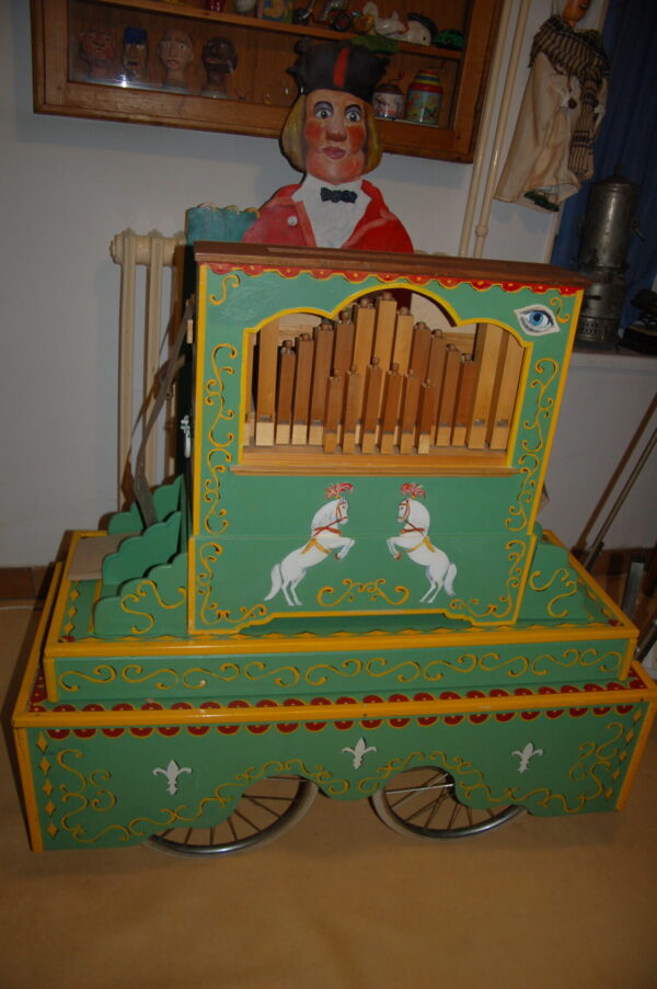 8 Musique mécanique *** – Image 4